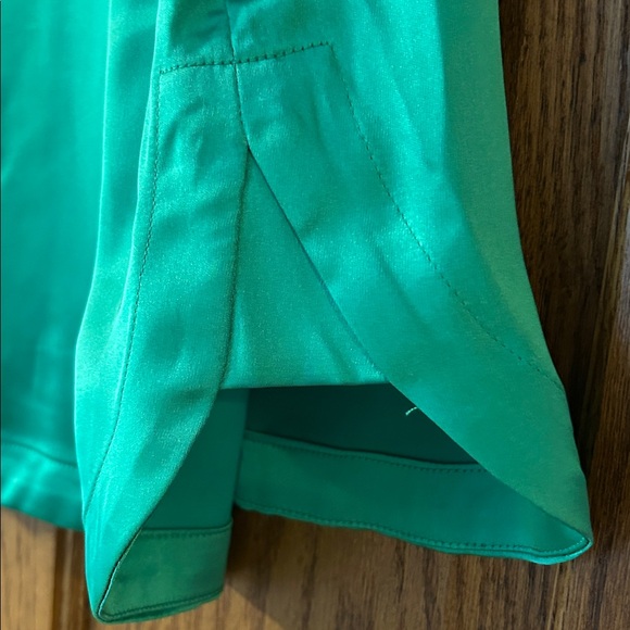 LOFT Emerald Sleeveless Top - Picture 3 of 6
